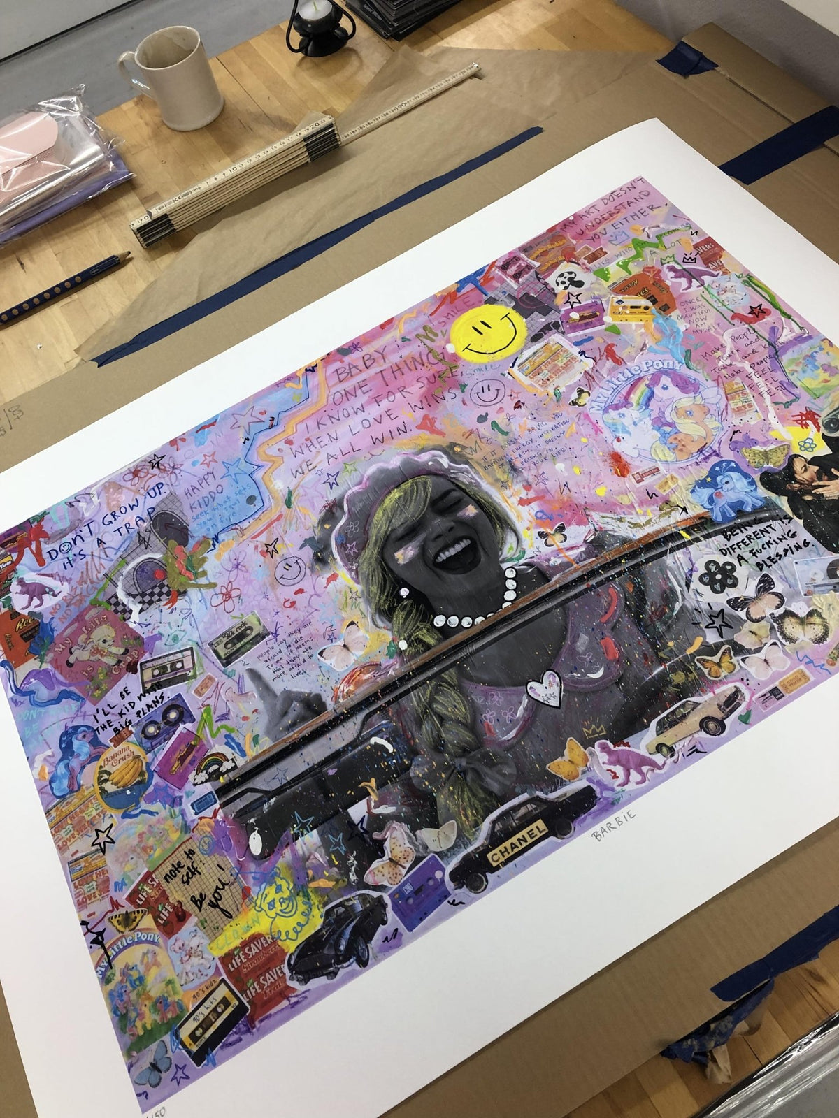 Bilde av JfPainting "Barbie" NYTT TRYKK laget av Julia Flak, popart kunst fra Galleri2b