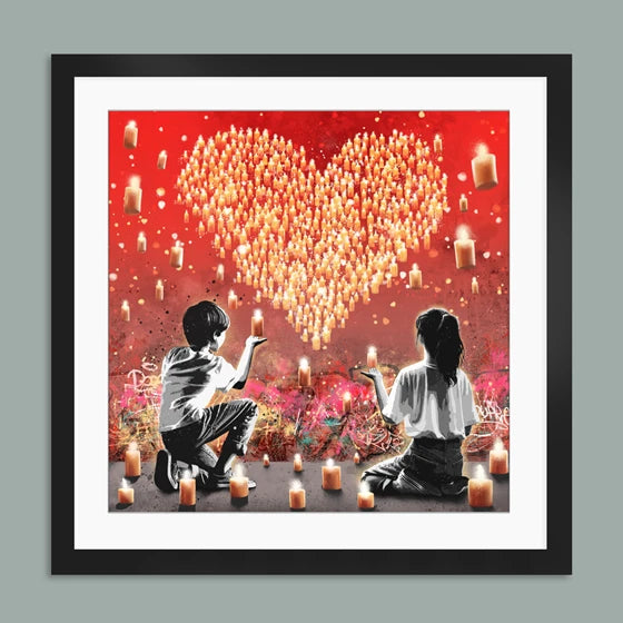 Motivet "Ignite" rammet inn med sort ramme. Kunstner Rino Larsen