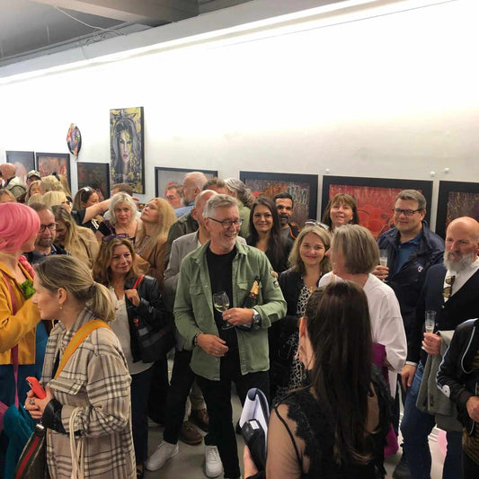 👑 Har du fått med deg den hippeste kunstutstillingen i Oslo? - Galleri2B