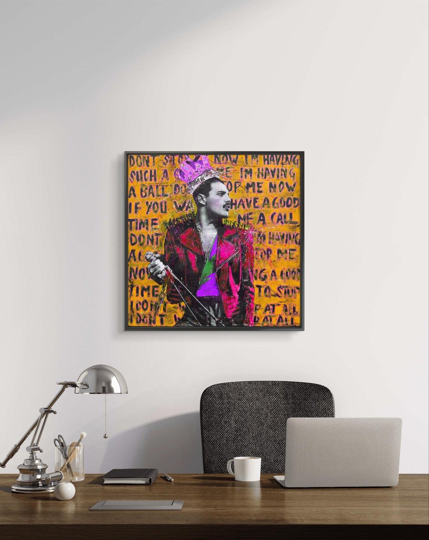 Bilde av Fru Bugge "DON´T STOP ME NOW 3" laget av Fru Bugge, popart kunst fra Galleri2b