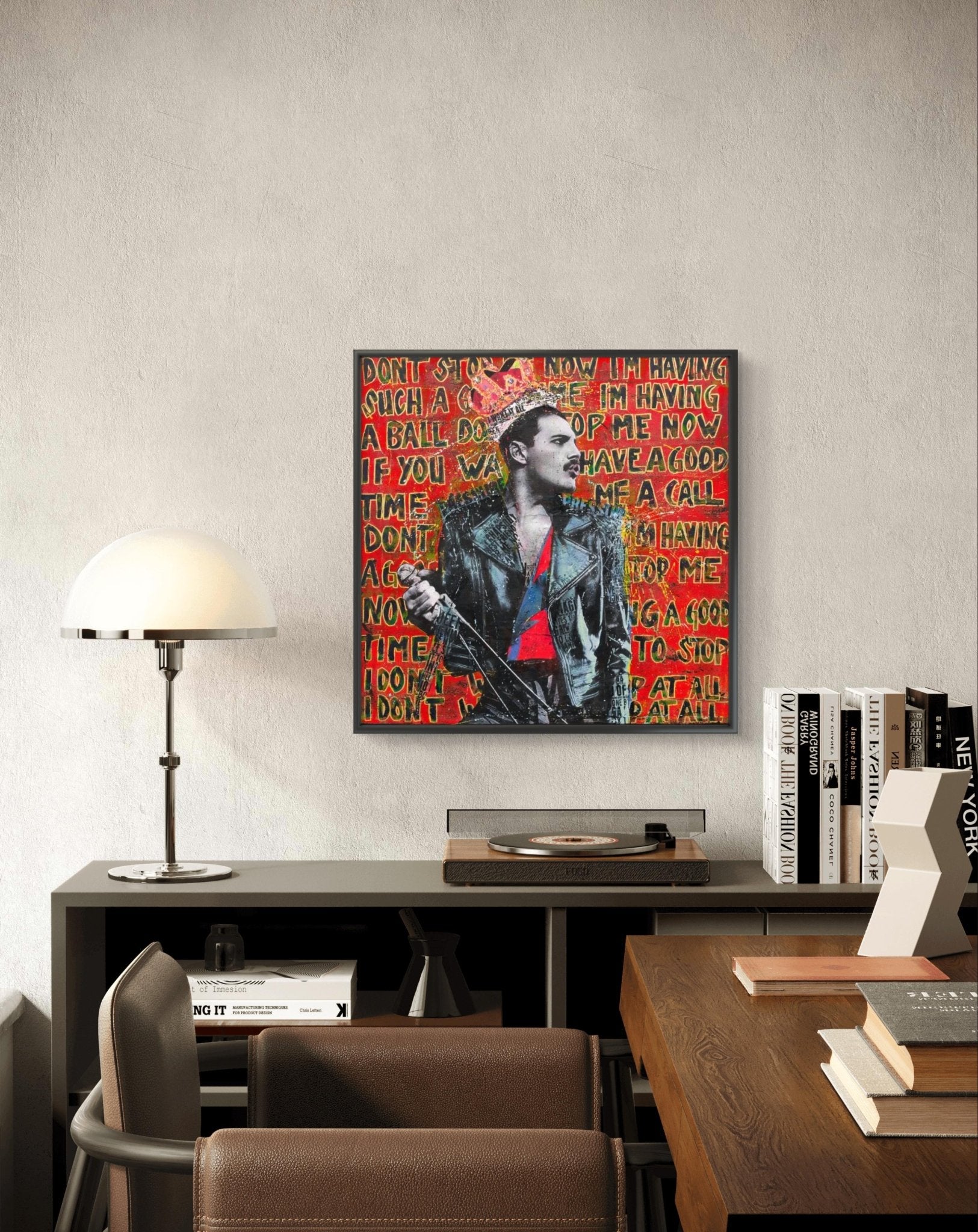 Bilde av Fru Bugge "DON´T STOP ME NOW II" laget av Fru Bugge, popart kunst fra Galleri2b
