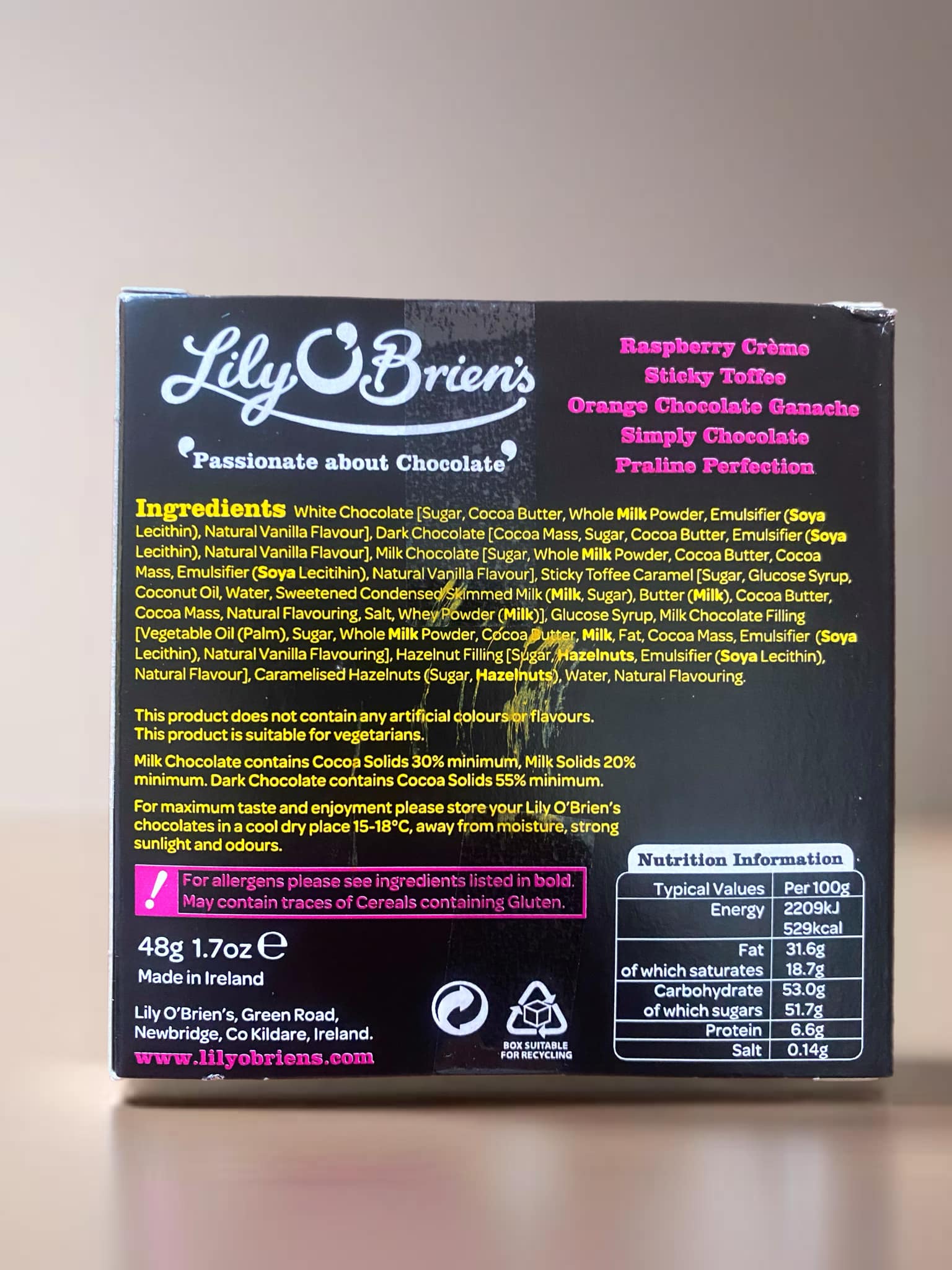 Bilde av Fru Bugge sjokolade laget av Fru Bugge, popart kunst fra Galleri2b