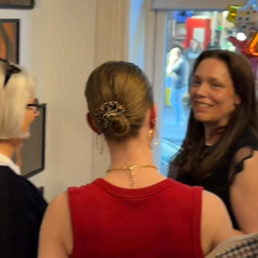 Lær hvordan du markedsfører en kunstutstilling